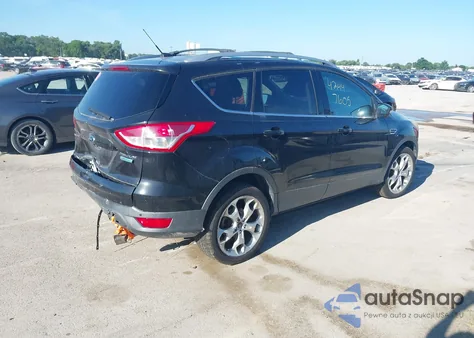 2013 Ford Escape Titanium z USA, uszkodzony, nr VIN 1FMCU0J95DUC54635
